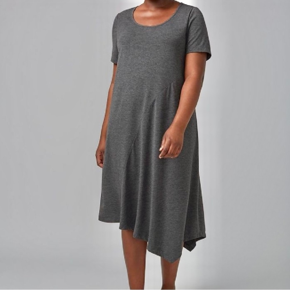 LANE BRYANT ~ Grey T-Shirt Dress with Asymmetric Hemline ~ So Soft!  Size 18/20